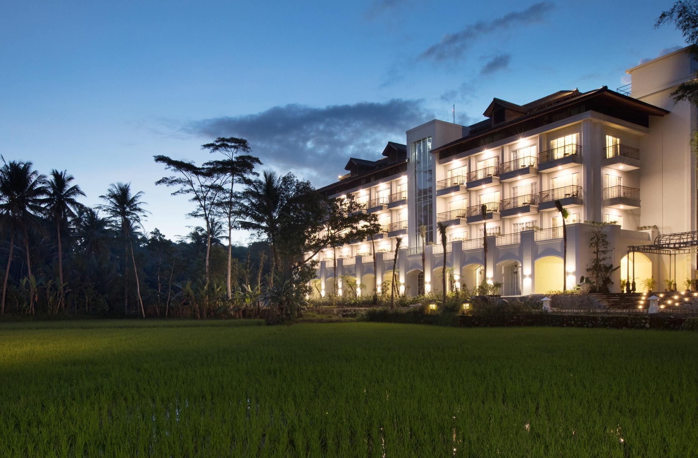 โรงแรมพลาตารัน เฮอริเทจ โบโรบูดูร์ มาเกอลัง ภายนอก รูปภาพ